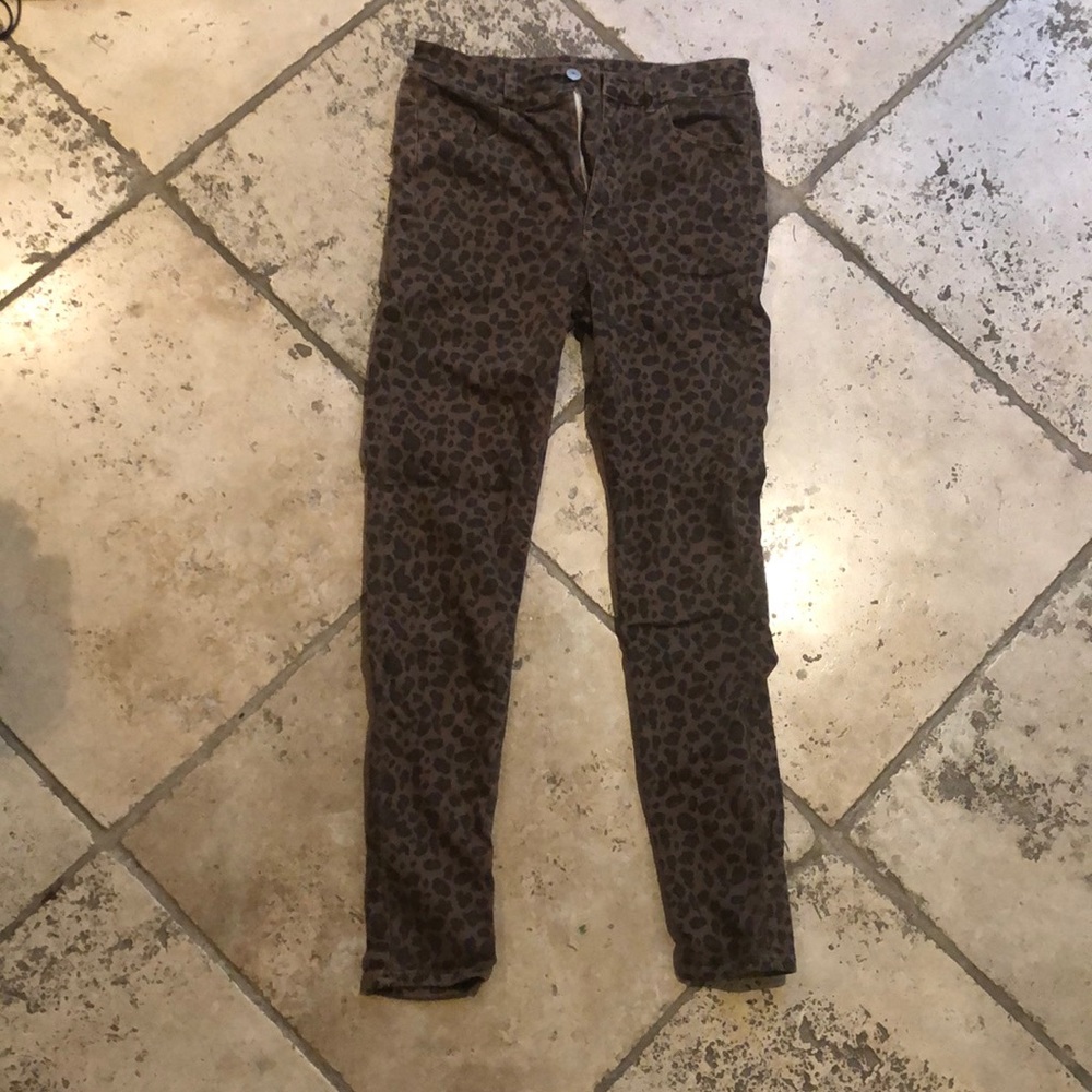 Leopard print jeans